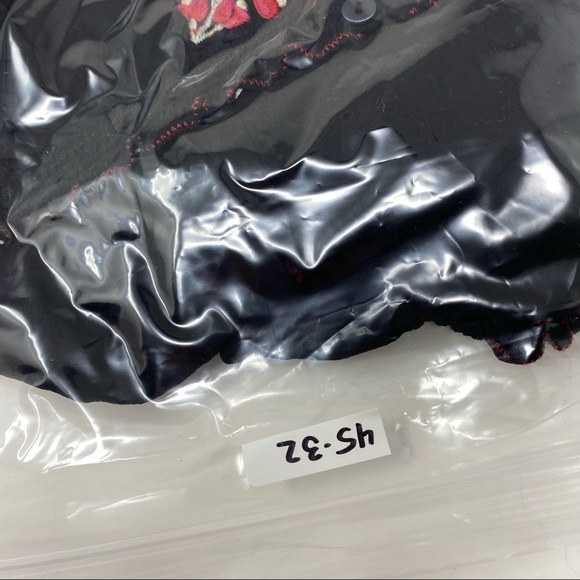 Johnny Was Black Floral Embroidered Blouse Small - Picture 9 of 9